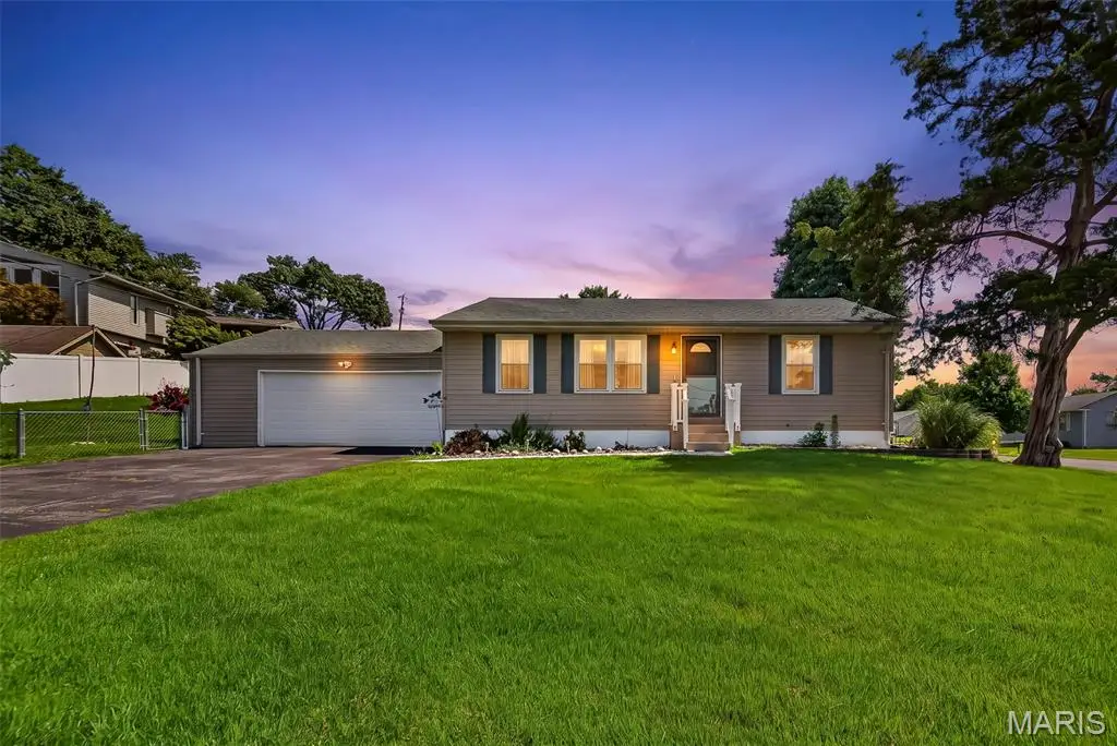 10304 Musick Avenue, Saint Louis, MO 63123 - #1