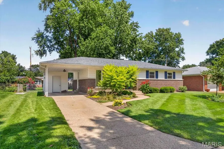43 Dale Allen Drive, Belleville, IL 62226 - #2