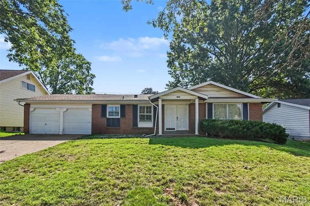 5144 Abington Road, Florissant, MO 63033 - #1