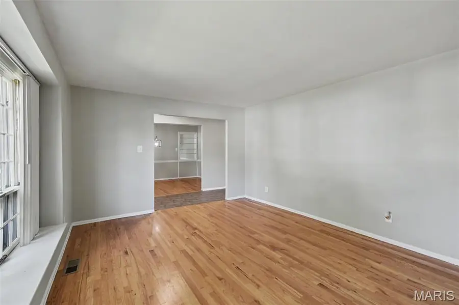 5144 Abington Road, Florissant, MO 63033 - #2