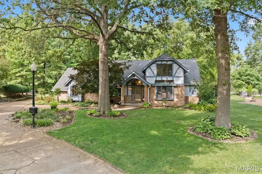 5 Pinebrook Court, Edwardsville, IL 62025 - #2