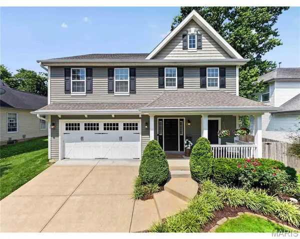 953 N Harrison Avenue, Kirkwood, MO 63122