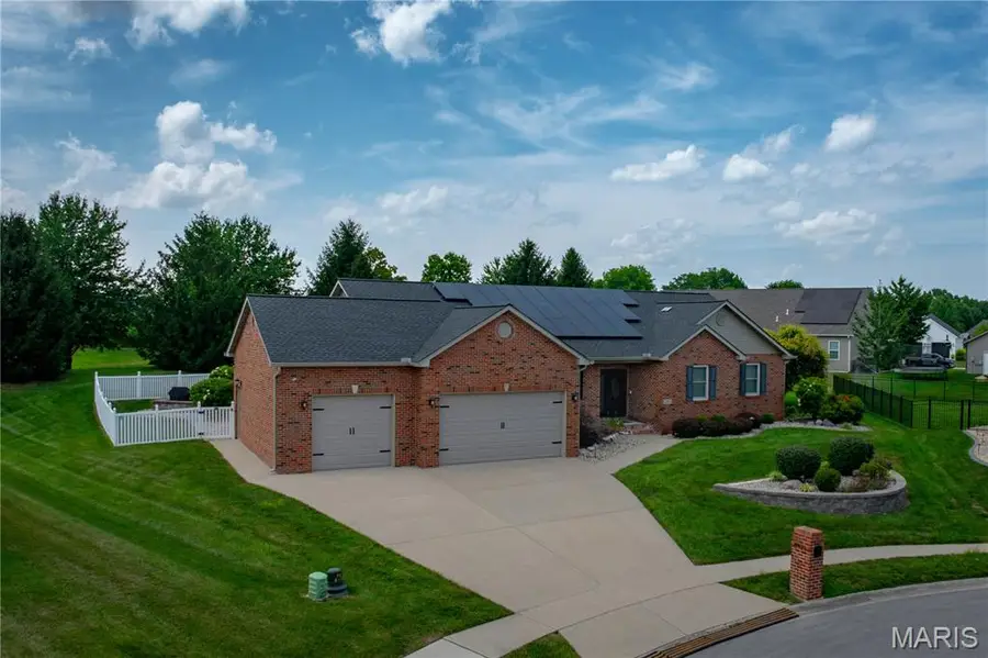 417 Marbleton Circle, Ofallon, IL 62269 - #3