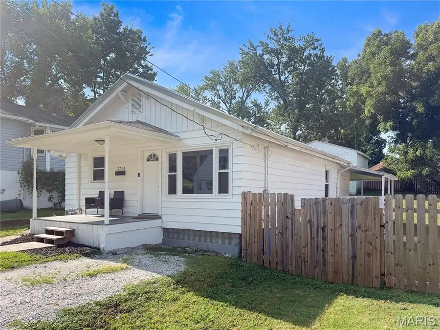 2713 Laclede, Hannibal, MO 63401 - #3