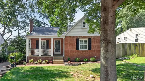 646 E Adams Avenue, Kirkwood, MO 63122