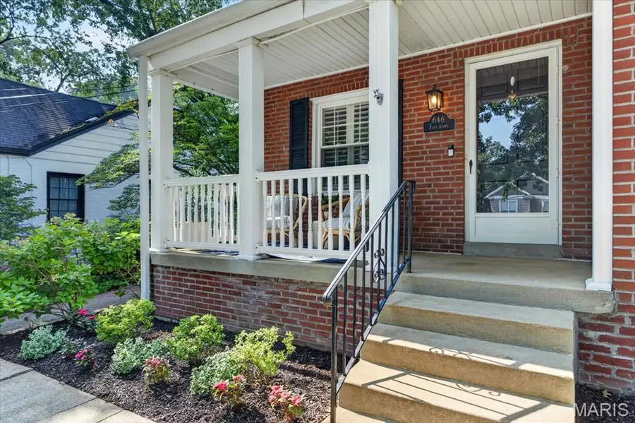 646 E Adams Avenue, Kirkwood, MO 63122 - #2
