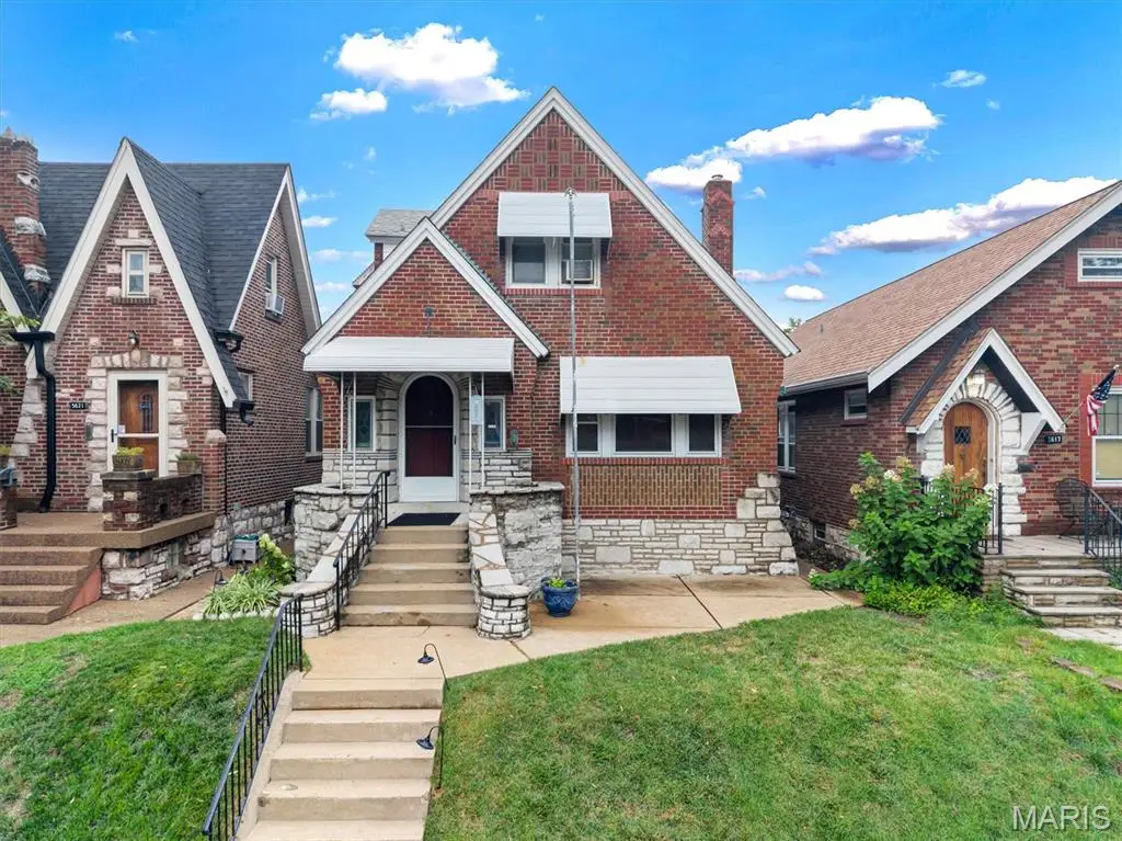 5619 Neosho Street, Saint Louis, MO 63109 - #1