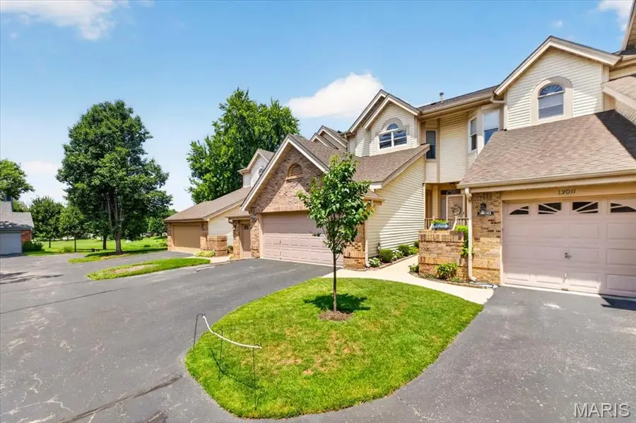 13015 Autumn Fields Court, Saint Louis, MO 63146 - #2