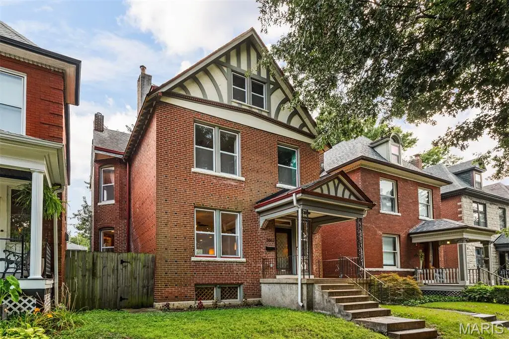 3662 Humphrey Street, Saint Louis, MO 63116 - #1