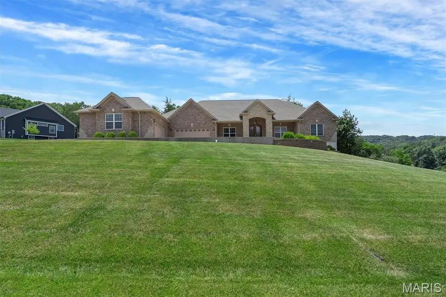 2818 Highland Woods Road, Imperial, MO 63052 - #2