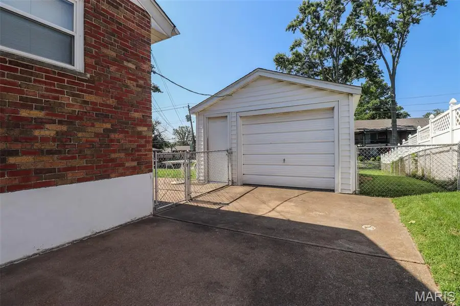 8932 Ione Lane, Affton, MO 63123 - #2