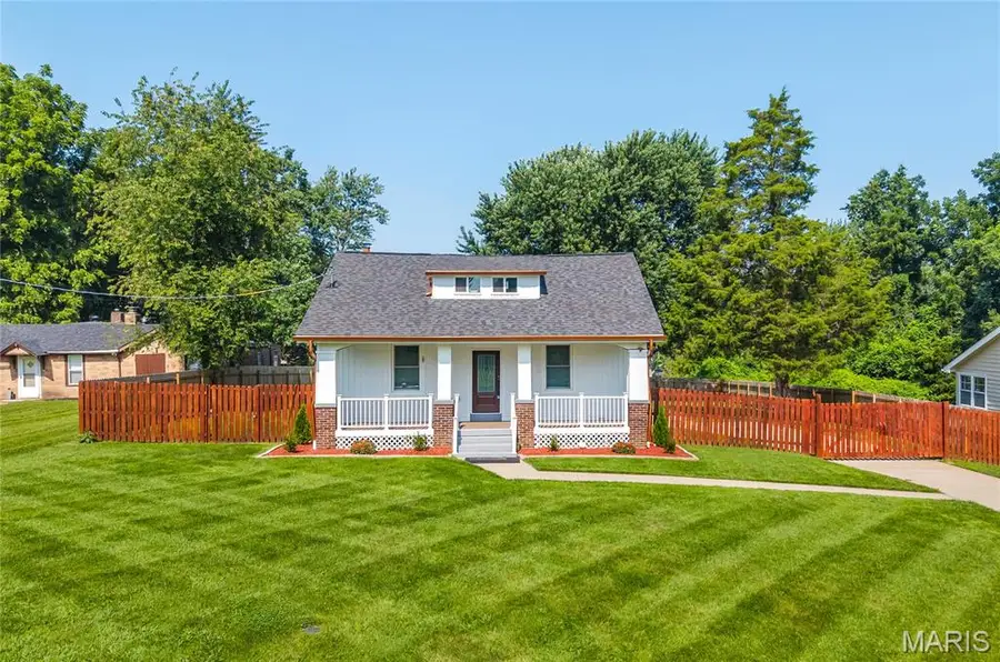 3655 Mckibbon Road, Saint Louis, MO 63114 - #2