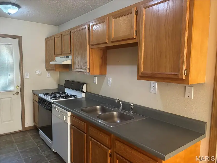 10 Clover Court, Aviston, IL 62216 - #3