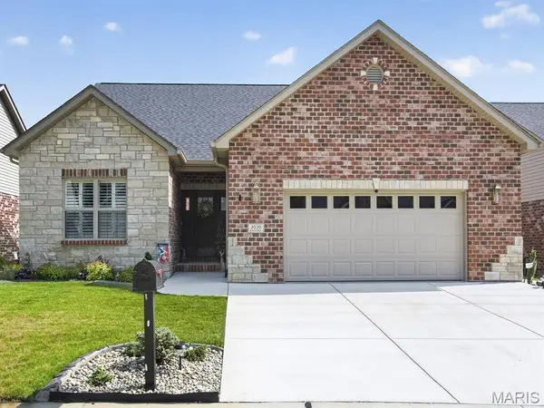 2020 Ravenel, Swansea, IL 62226