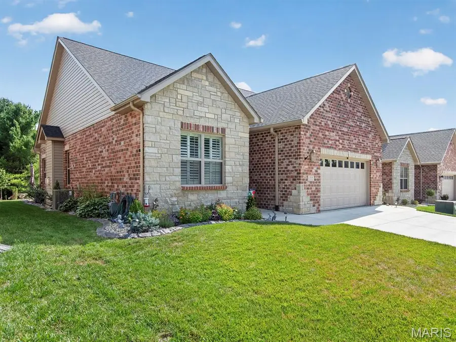 2020 Ravenel, Swansea, IL 62226 - #2