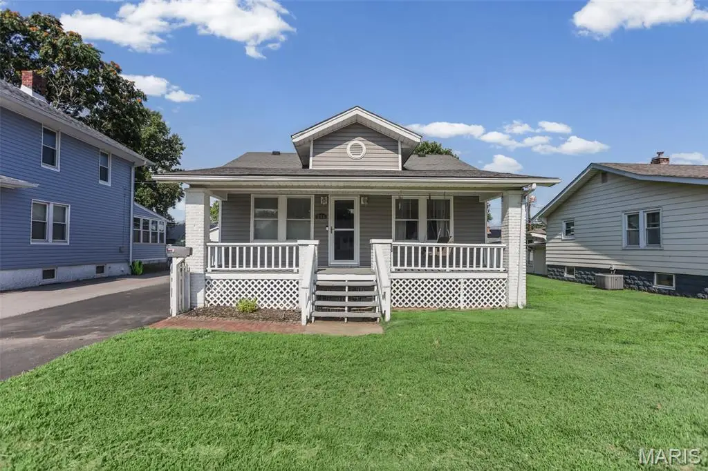644 N 1st Street, Wood River, IL 62095 - #1