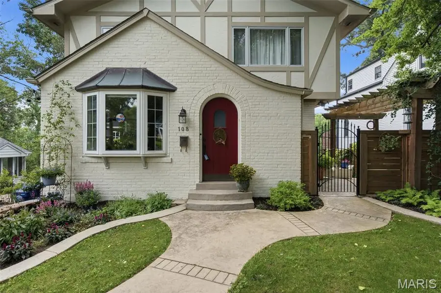 108 S Brent Avenue, Saint Louis, MO 63122 - #3