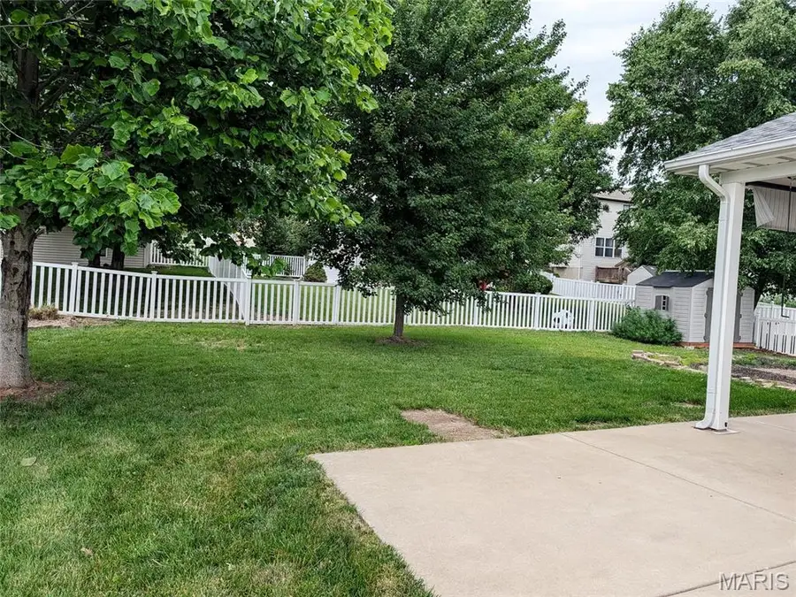 905 Lands End Circle, Saint Charles, MO 63304 - #2