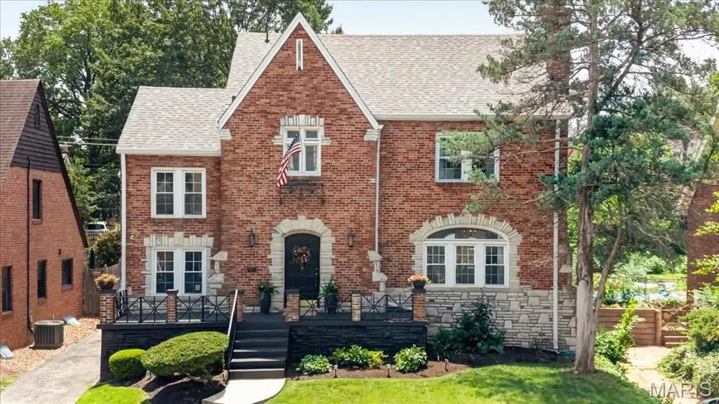 7344 Chamberlain Avenue, University City, MO 63130 - #1