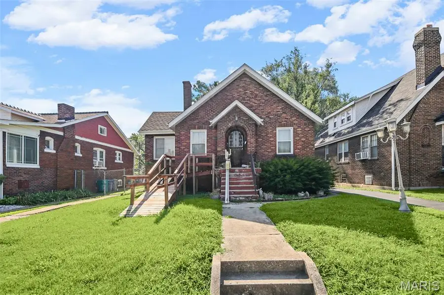 734 Vogel Place, East Saint Louis, IL 62205 - #2