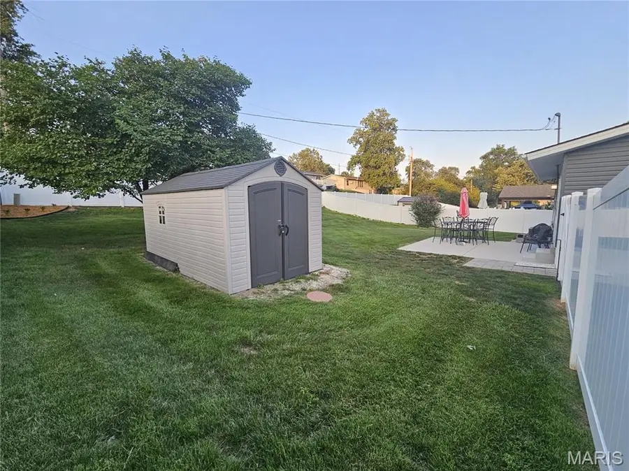539 Golden Valley Drive, Mehlville, MO 63129 - #3