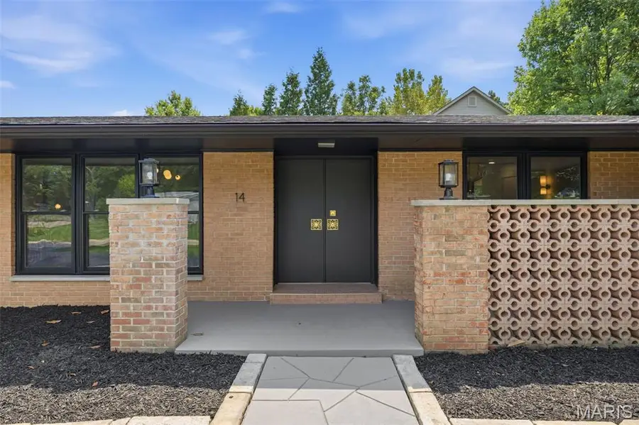 14 Wedgewood Lane, Creve Coeur, MO 63141 - #2