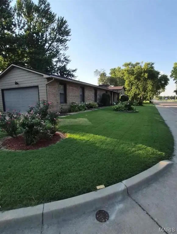 3313 Maryville Road, Granite City, IL 62040 - #2