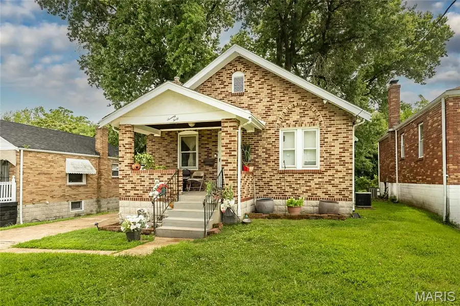 7040 Lena Avenue, Saint Louis, MO 63136 - #2