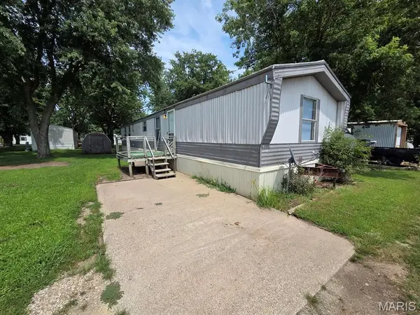 32862 Violet Street #63, La Grange, MO 63448