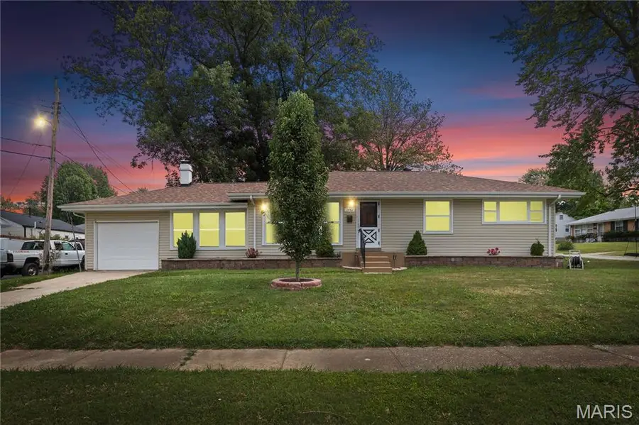 3442 Saint Donald Lane, Saint Ann, MO 63074 - #2