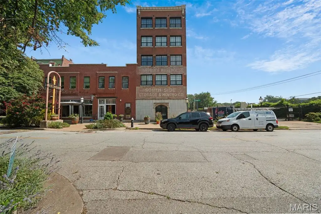 1831 Sidney Street #H, Saint Louis, MO 63104 - #1