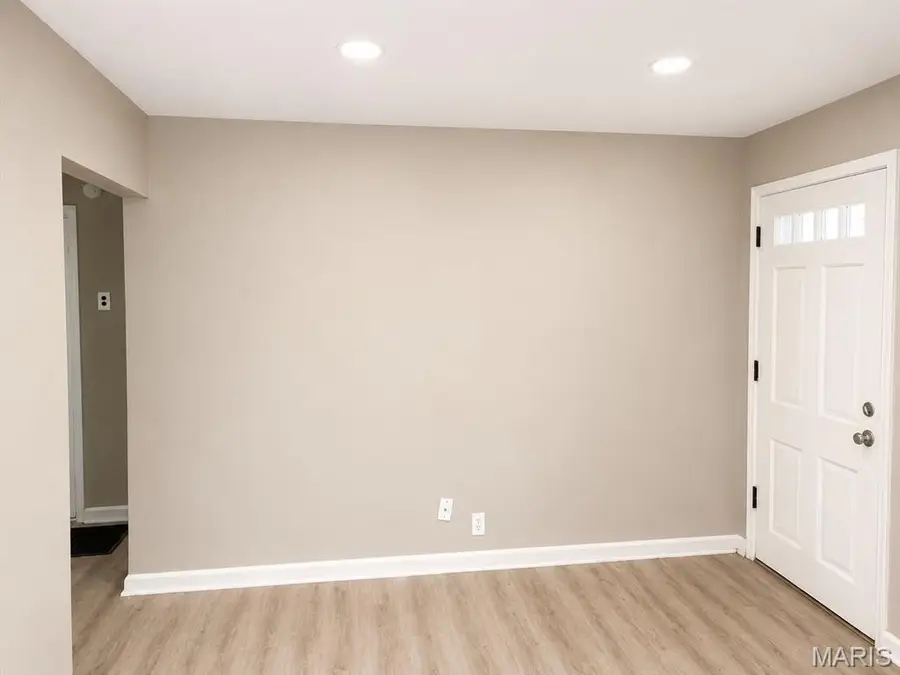 Address Withheld By Seller, Saint Louis, MO 63137 - #2