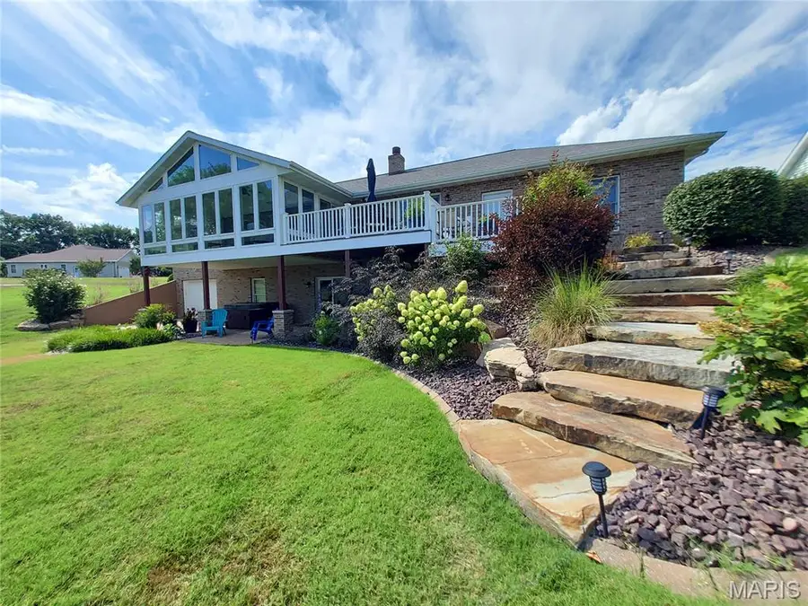 1442 Sunrise Point, Greenville, IL 62246 - #3