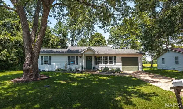 528 Christine Street, St James, MO 65559