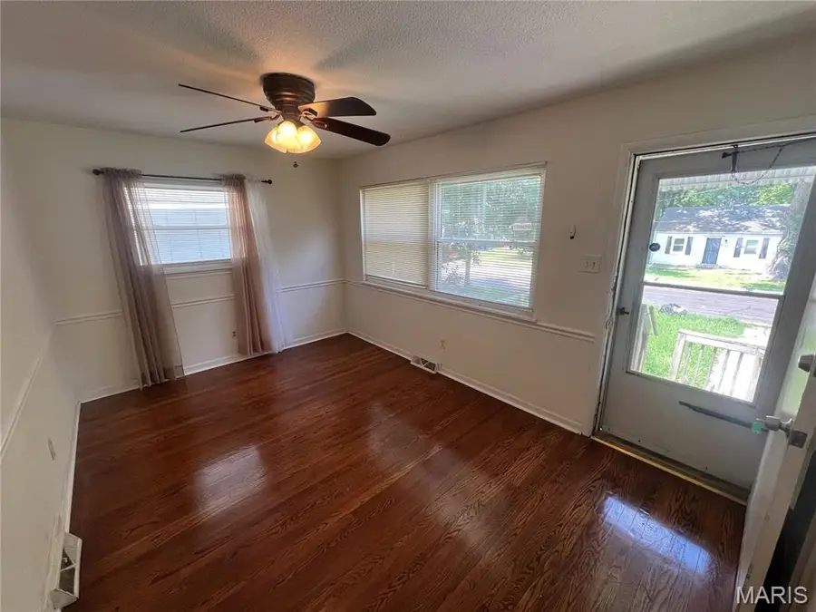 160 Barto Drive, Saint Louis, MO 63135 - #3
