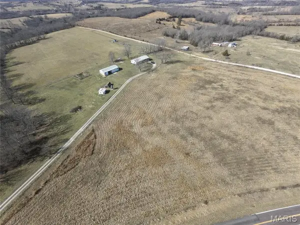 5415 Highway M, Mountain Grove, MO 65711