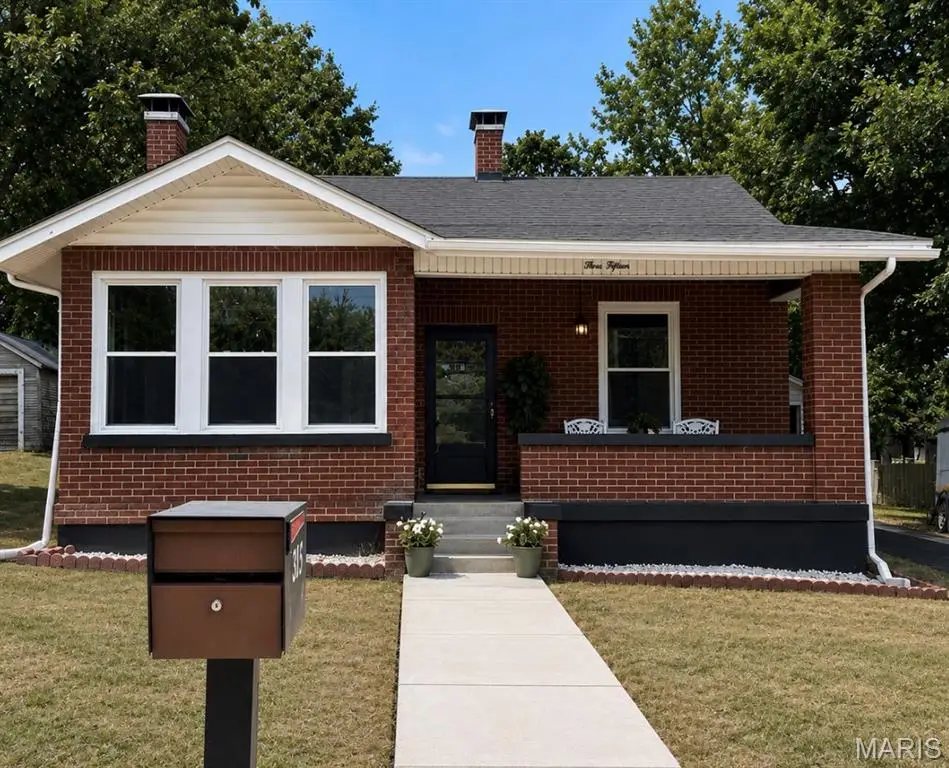 315 E College Avenue, Fredericktown, MO 63645 - #1