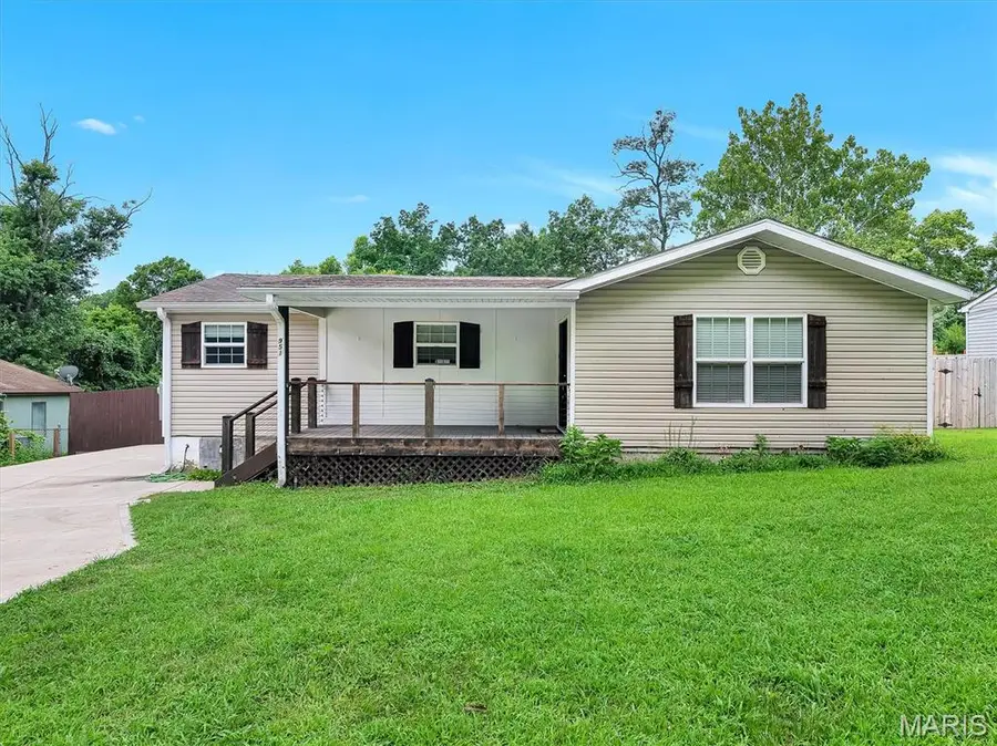 951 Eastridge Drive, Pacific, MO 63069 - #3
