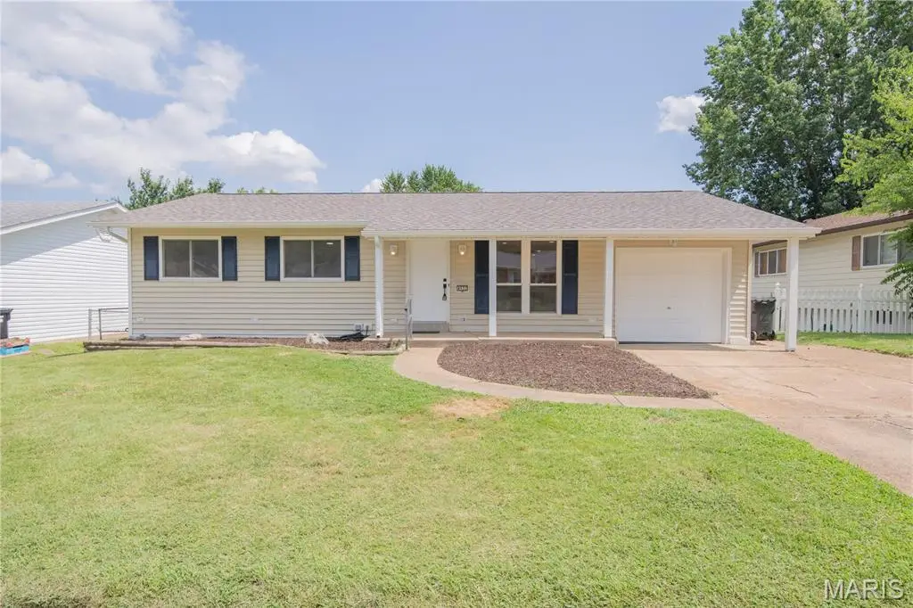 4532 Conleth Drive, Oakville, MO 63129 - #1