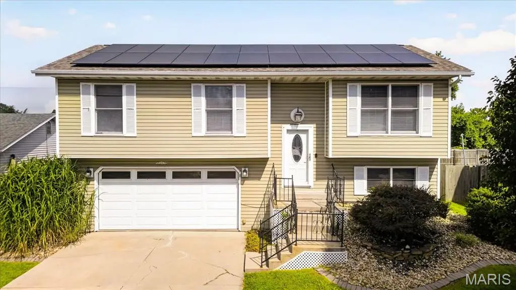 409 Wilson Park Lane, Granite City, IL 62040 - #1