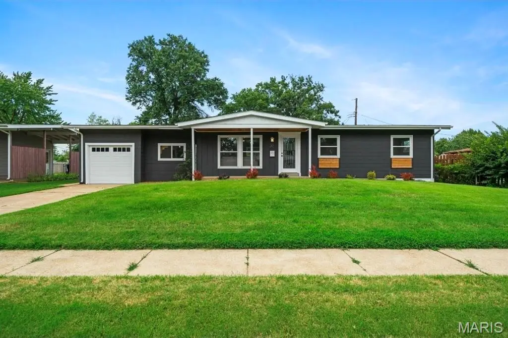 245 Humes Lane, Florissant, MO 63031 - #1