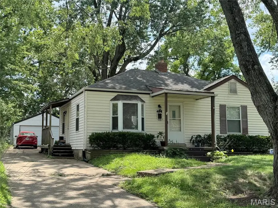 414 Superior Drive, Saint Louis, MO 63135 - #2