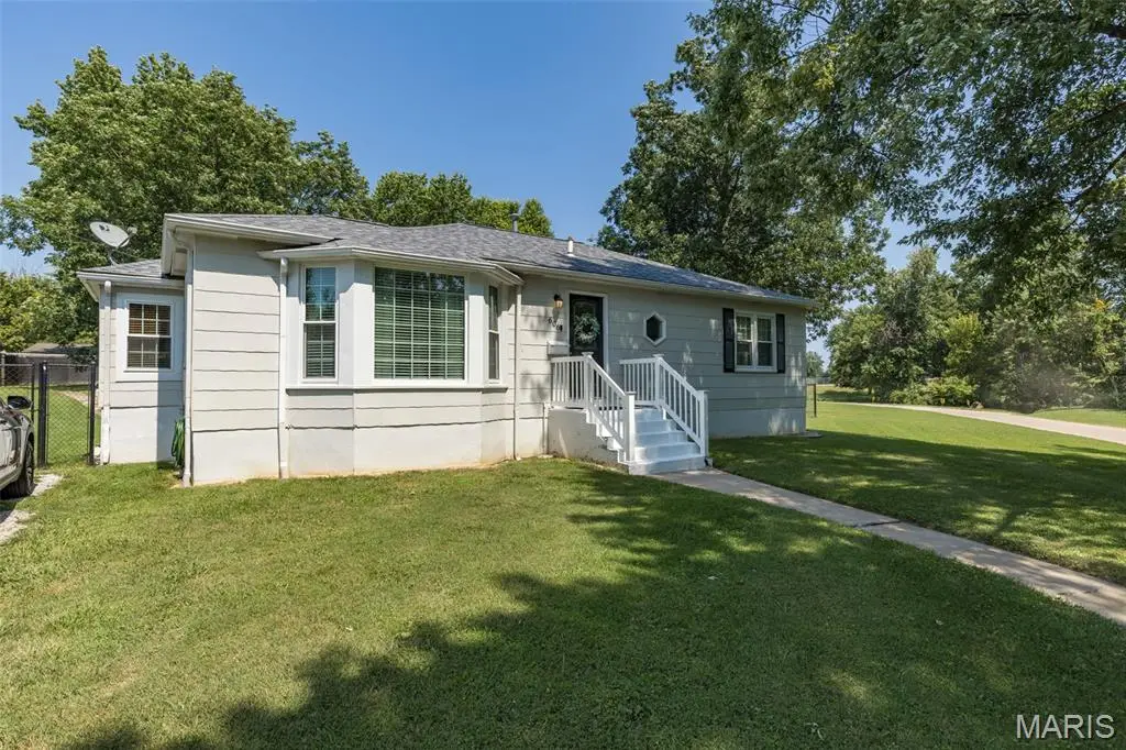 606 La Haye Street, Ste Genevieve, MO 63670 - #1