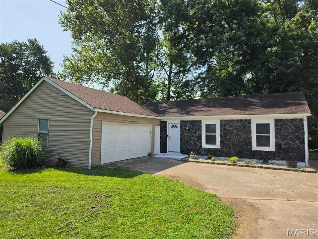 726 Lake Avenue, Collinsville, IL 62234 - #1