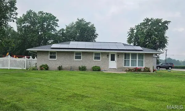 23477 N Centennial Road, Jerseyville, IL 62052