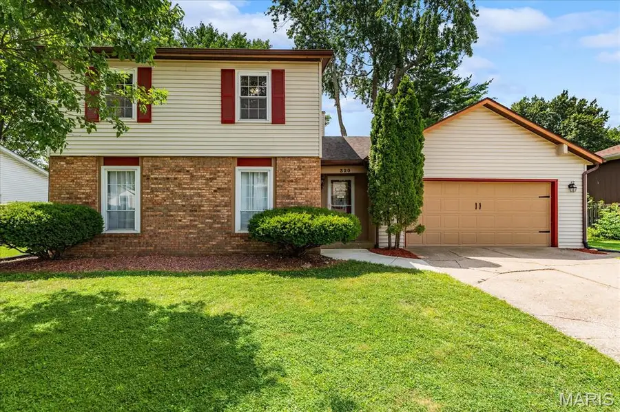 320 Fieldcrest Drive, Belleville, IL 62226 - #2