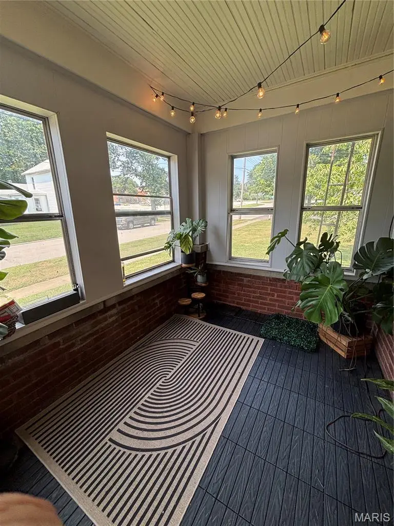 222 N Locust Street, Greenville, IL 62246 - #2