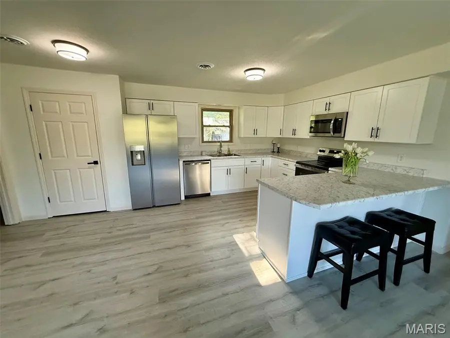 20 Edith Drive, Bourbon, MO 65441 - #3