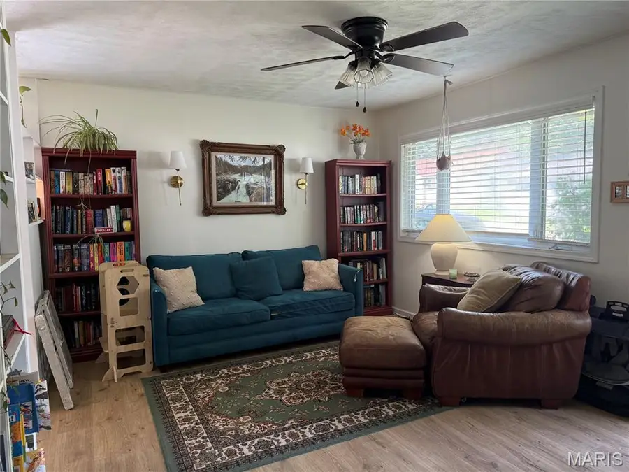 720 E Main Street, Greenville, IL 62246 - #3