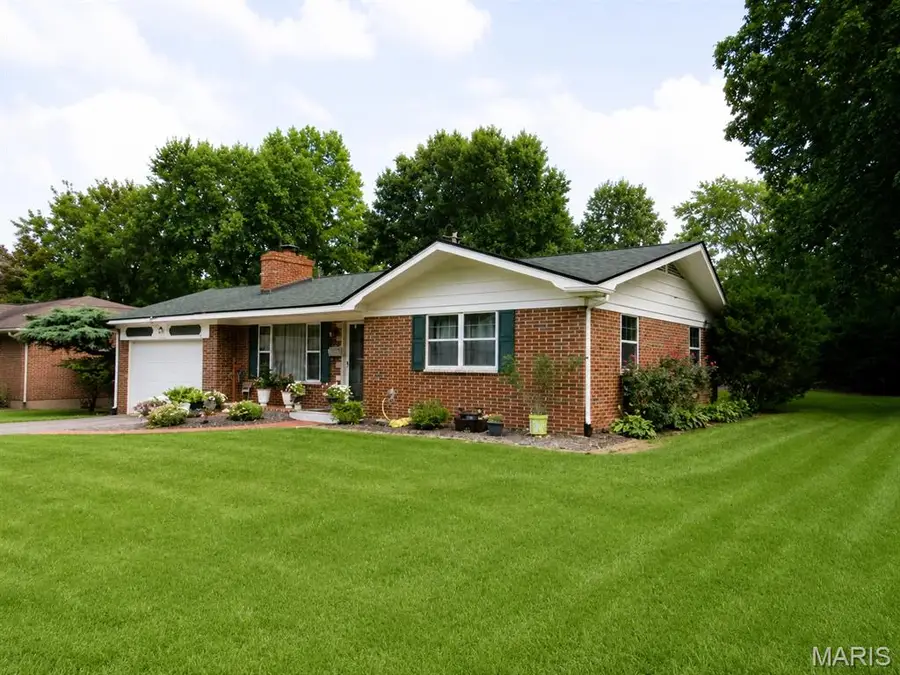 414 Brittany Lane, Belleville, IL 62223 - #2